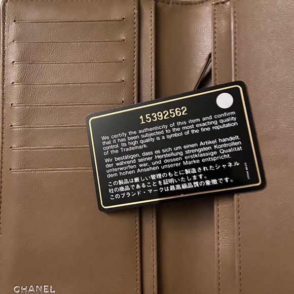 Authentic Chanel tan caramel wallet - Picture 5 of 8